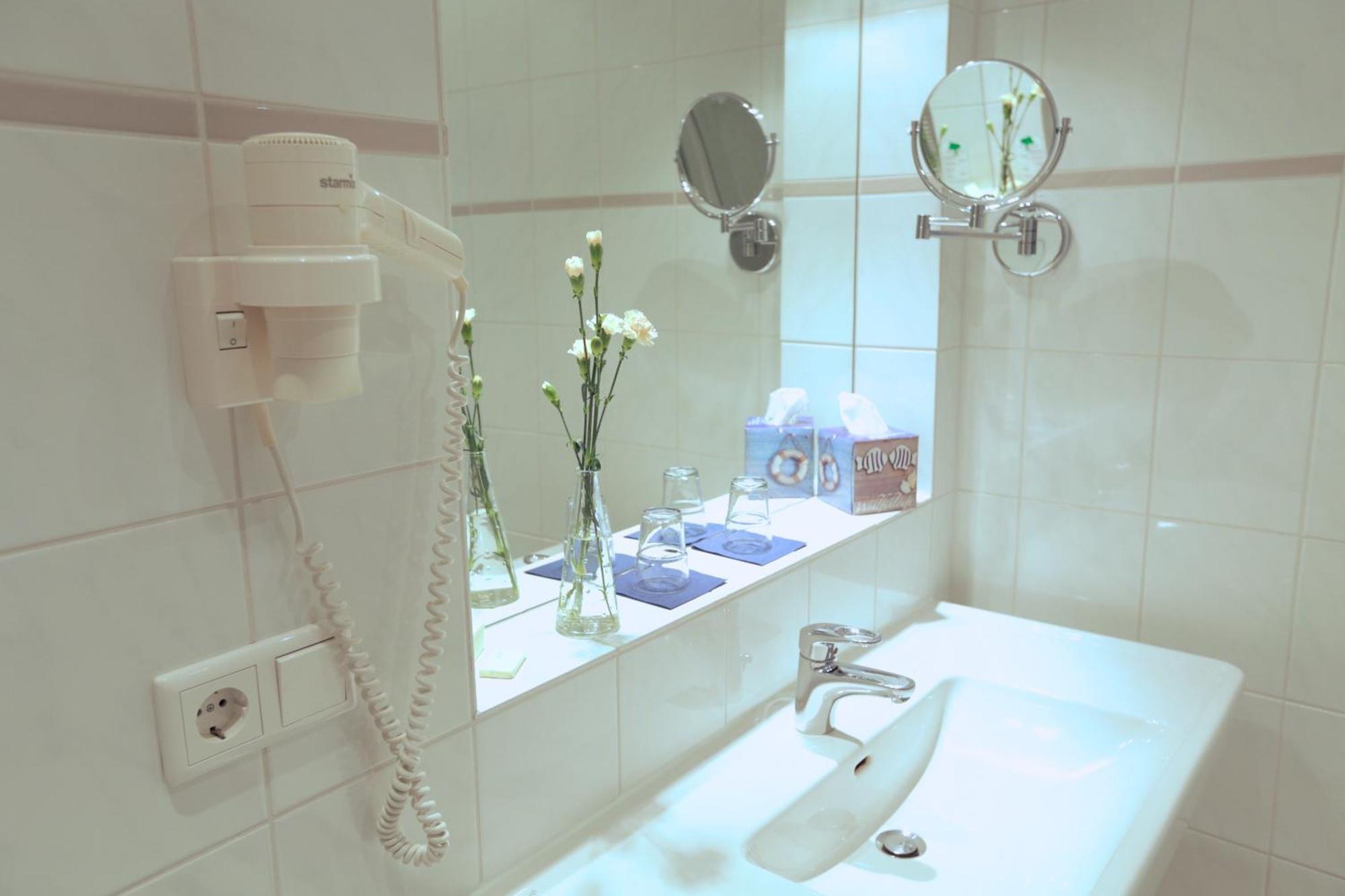 Acqua Strande Yachthotel & Restaurant Rum bild